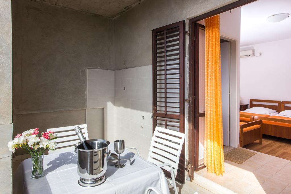 Guest House Lina Dubrovnik Eksteriør billede